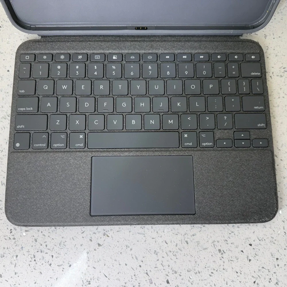 Logitech Combo Touch iPad Pro 11 Grey Backlit Keyboard Case Trackpad YU0081